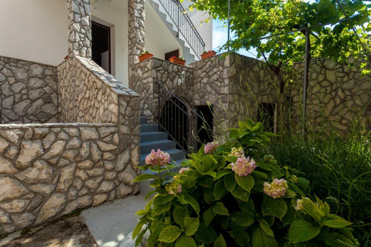 Apartment Nonna Krk Town Exterior photo